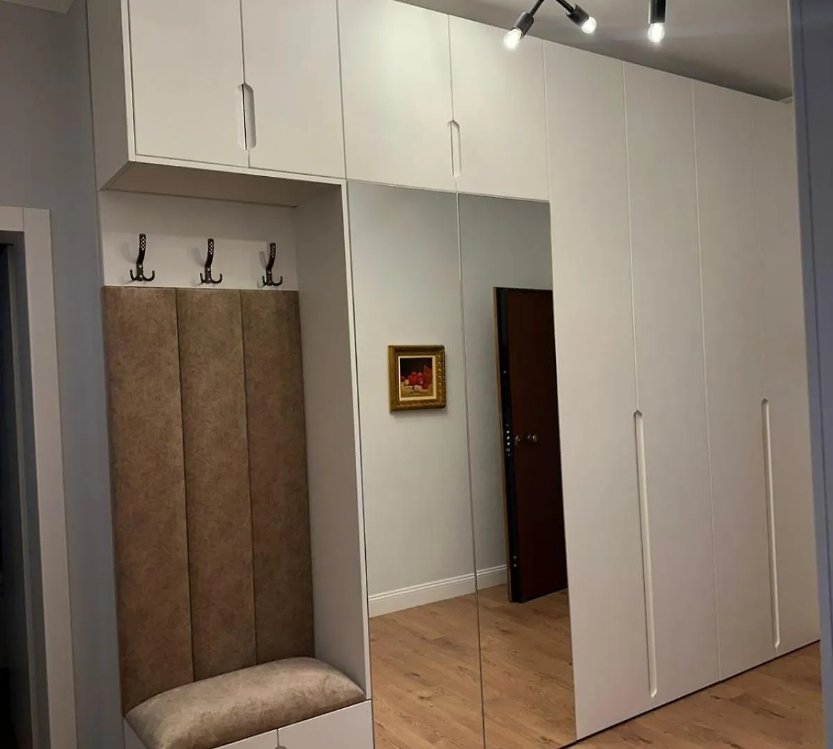 City Center Apartment تيرانا 0*,