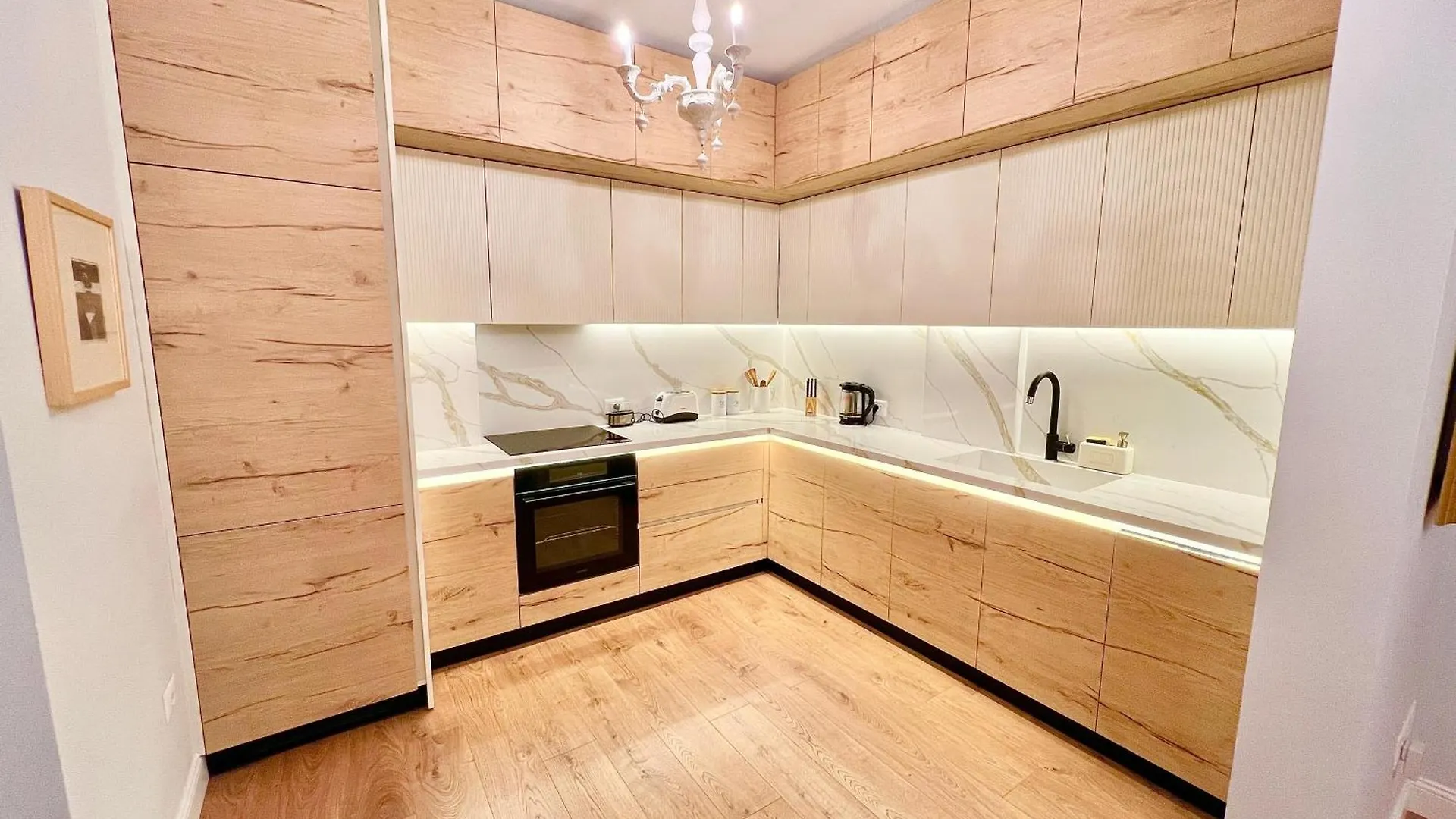 City Center Apartment تيرانا